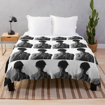 Vinnie Hacker Throw Blanket Красиви одеяла Валентин идеи за подаръци Shaggy Blanket разтегателен диван