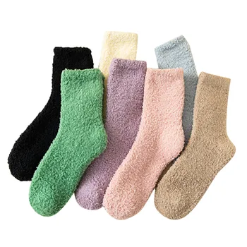 Дамски зимни чорапи коралови руно чорапи райе чорапи цветни леки атлетични чорапи случайни мода за жени над 40