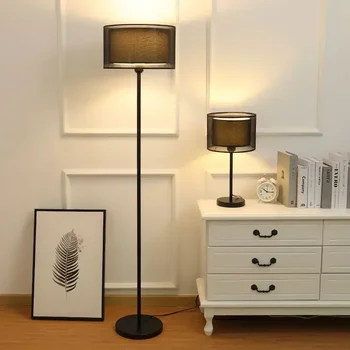 Скандинавска подова лампа Ins Творческа личност Проста модерна спалня Нощно шкафче Всекидневна Диван LED Вертикална Led настолна лампа